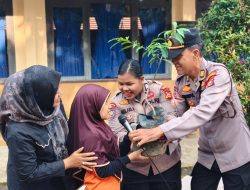Polsek Limapuluh Gelar Green Policing di SD Negeri 74 Pekanbaru