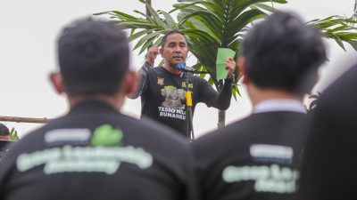 Mahasiswa Green Leadership Academy Tanam Semangat Baru di Tabung Harmoni Hijau