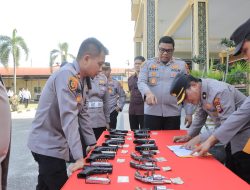 Kapolres Kampar Sidak Senpi Personel, Ingatkan Prosedur Penggunaan dan Tindak Tegas Penyalahgunaan