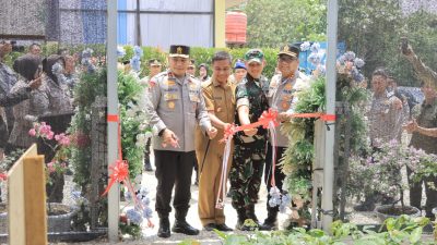 Kapolda Riau Resmikan Bank Pohon Polres Kampar, Ini Penting Untuk Anak Cucu Kita