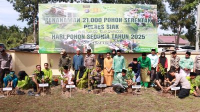 Dukung Penanaman 21.000 Pohon Serentak di Siak, Kapolres Tekankan Cinta Lingkungan Sejak Usia Dini