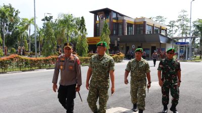 Perkuat Sinergi TNI-Polri Lewat Program Green Policing, Danrem 031/WB Kunjungi Polres Siak