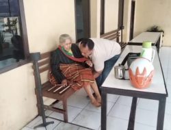 Polsek Perbaungan Gerak Cepat Respon Call Centre 110 Bantu Warga Lansia yang Alami Sesak Napas