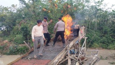 Polsek Kuantan Mudik Tertibkan Aktivitas PETI di Sungai Air Itam Teberau Panjang