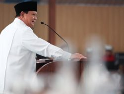 Prabowo: Setiap Kebijakan Harus Berpihak ke Rakyat