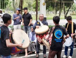 PEDULI BENCANA, IKTR PEKANBARU DAN GROUP KESENIAN TRADISIONAL KEMBALI PENGGALANGAN DANA MUSIBAH DI MANINJAU
