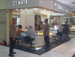 Ops Lilin LK 2025, Polresta Pekanbaru Gelar Patroli Jalan Kaki di Kawasan STC