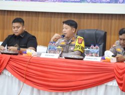 Polres Kuansing Gelar Press Rilis Akhir Tahun 2025, Kapolres Sampaikan Capaian Kinerja dan Pesan Kamtibmas