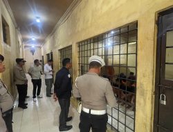 Pastikan Keamanan dan Kemanusiaan, Polres Kuansing Laksanakan Pengecekan Rutin Tahanan