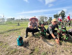 Polsek Bukit Kapur Tanamkan Kesadaran Lingkungan Sejak Dini melalui Kegiatan Anak Green Policing (AGIP)