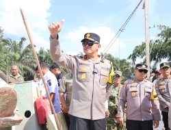 Wakapolda Riau Tinjau Pembangunan Jembatan Presisi Polri dan Rumah Layak Huni di Pelalawan
