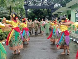 Kodim 0509 Bekasi Sambut Dandim Baru dengan Prosesi Adat Militer