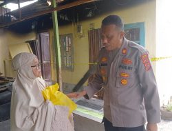 Atensi AKBP Jhon Sitepu SIK MH, Kapolsek Perbaungan Salurkan Bansos Ramadan untuk Korban Kebakaran di Sergai