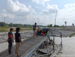 Polres Kuansing Tertibkan Aktivitas PETI di Desa Beringin Taluk, 3 Rakit Tambang Dimusnahkan