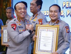 POLRI BERI PENGHARGAAN IKPA TERBAIK PADA RAKERNIS EMPAT FUNGSI PUSAT POLRI 2026
