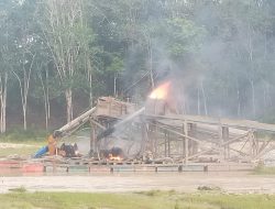 Polsek Kuantan Tengah Tertibkan PETI di Tiga Lokasi, 6 Rakit Dimusnahkan