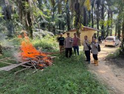 Polsek Pujud Laksanakan Patroli dan Pengecekan Lokasi Rawan Pekat dan Penyalahgunaan Narkotika di Pondok Kresek