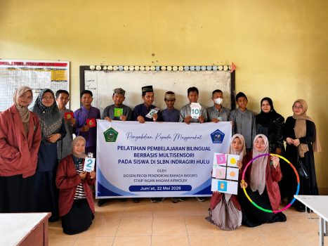 Dosen Prodi Pendidikan Bahasa Inggris STKIP Insan Madani Airmolek Melaksanakan PKM Pelatihan Pembelajaran Bilingual Berbasis Multisensori di SLBN Indragiri Hulu