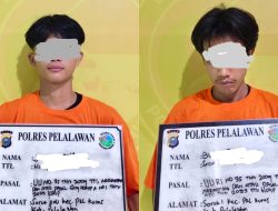 Satresnarkoba Polres Pelalawan Gerebek Pondok di Sorek Satu, 2 Pria Diamankan Bersama 10 Paket Sabu