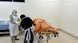 Mayat Pria Ditemukan di Pinggir Jalan Pucuk Rantau, Polisi Lakukan Penyelidikan