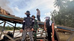 Polsek Cerenti Tertibkan 13 Rakit PETI di Sepanjang Aliran Sungai Batang Kuantan