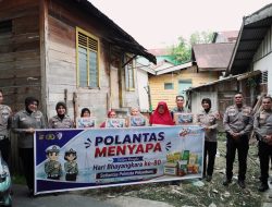 Dalam Rangka HUT Bhayangkara ke 80, Polantas Menyapa dan Salurkan Bansos kepada Masyarakat Pesisir