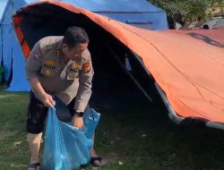 Sambut Hari Bhayangkara ke-80, Polda Riau Turun ke Sungai Subayang Bersihkan Sampah Bersama Warga