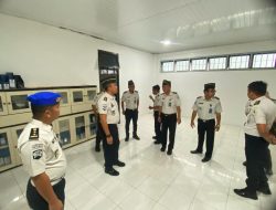 Pastikan Pelayanan Prima, Plt Kalapas Narkotika Langkat Yan Patmos Pimpin Kontrol Kebersihan dan Fasilitas Ruangan