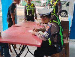 Satlantas Polres Kampar Gelar Patroli dan Teguran Humanis, Tingkatkan Disiplin Berlalu Lintas di Kampar Kiri Hilir