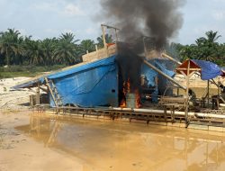 Komitmen Berantas Tambang Ilegal, Polsek Singingi Hilir Tertibkan 2 Unit PETI Jenis Dompeng di Sungai Amuik