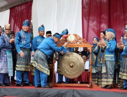 Wakapolda Riau Hadiri Pembukaan Festival Pacu Jalur Tradisional 2026 di Kuansing