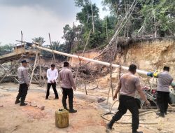 Polsek Hulu Kuantan Tertibkan PETI, 3 Dompeng Dimusnahkan