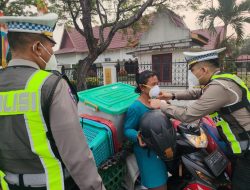 1.300 Masker Disebar Polresta Pekanbaru di Tugu Perjuangan Sore Ini