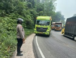 Kronologi Laka Lantas di Desa Kasang Kuantan Mudik, Adu Banteng Colt Diesel vs Fuso, Berakhir Damai
