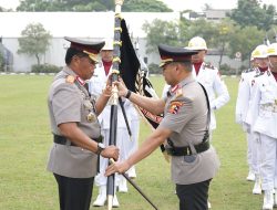 Tongkat Estafet Diserahkan, Irjen Arman Achdiat Resmi Gantikan Komjen Herry Heryawan Pimpin Polda Riau