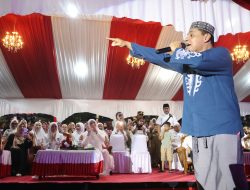Meriah, Ribuan Warga Padati Pelalawan Bershalawat Bersama Haddad Alwi di Helat ke-27