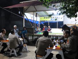Hangatnya Malam di Cempedak Rahuk, Wakapolres Rohil Duduk Bareng Warga Hidupkan Kembali Poskamling